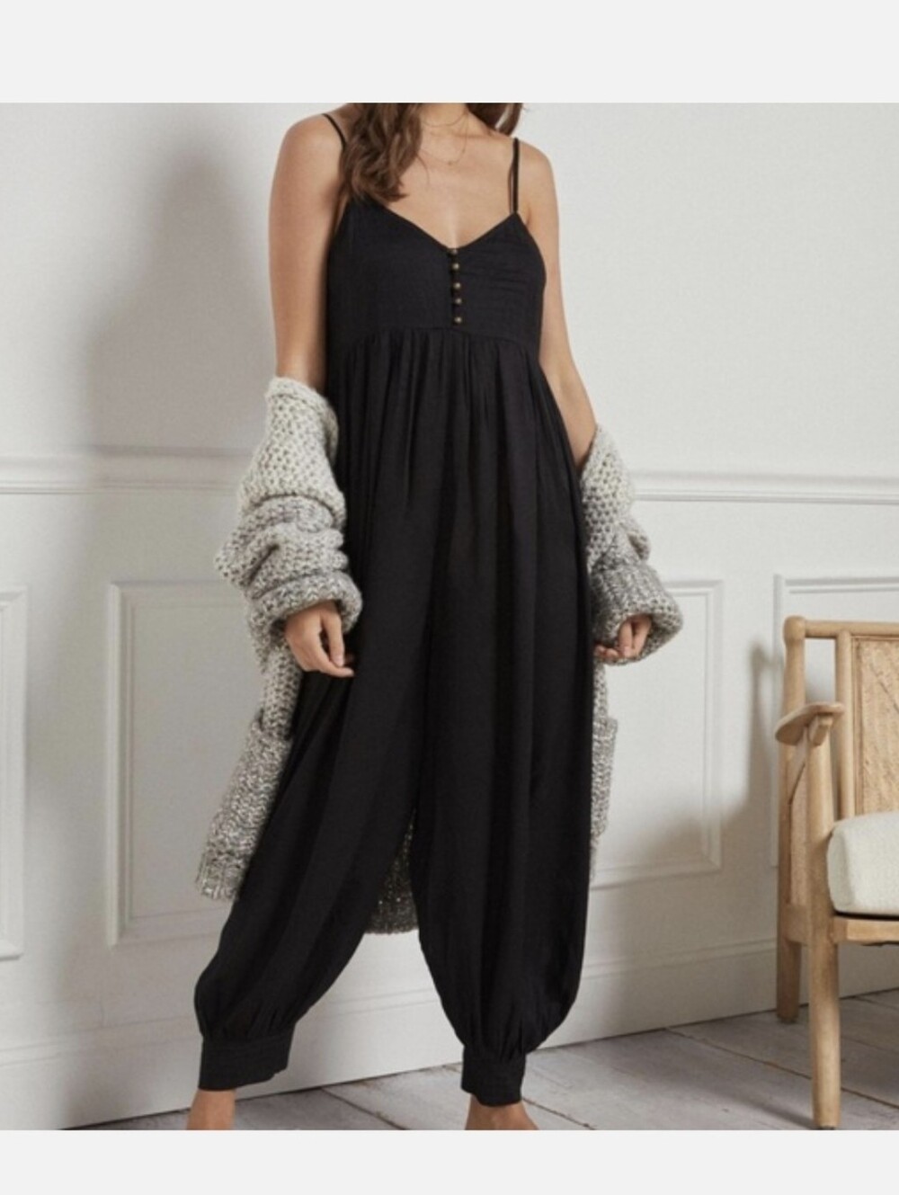 Anthropologie Black Vega lounge jumpsuit tapered leg black size small